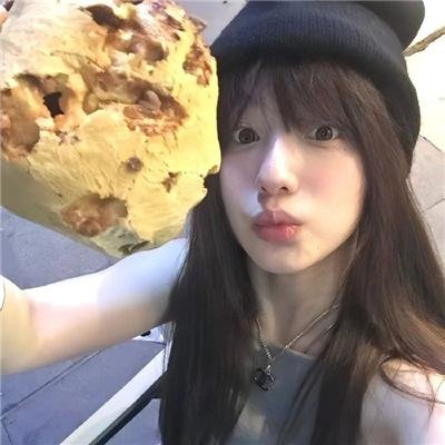 我才不要和人类恋爱呢